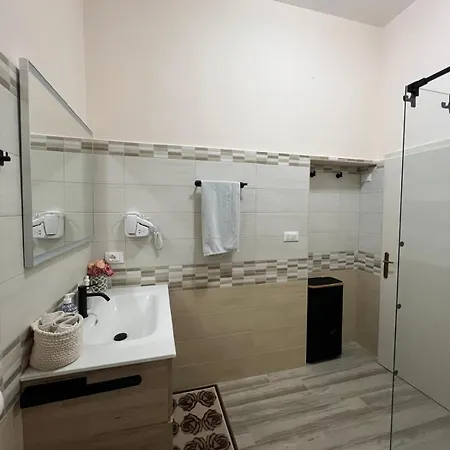 Papaveri Rossi Apartman *